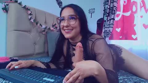 Katty online show from November 7, 4:53 pm