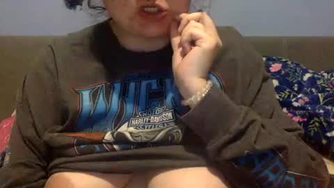 kattyxoxo98753 online show from November 4, 3:46 pm