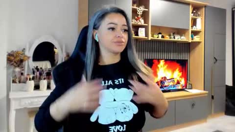 Katy online show from October 22, 4:26 am