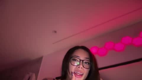 Emily online show from March 21, 2:06 am