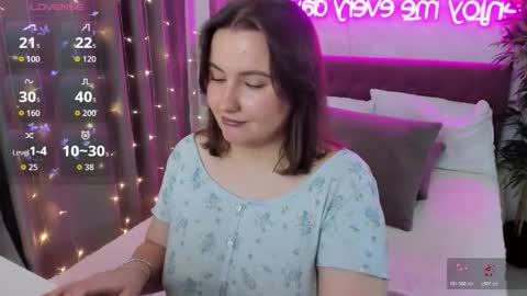 Kate online show from December 5, 6:56 am