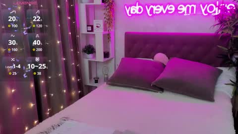 Kate online show from March 26, 6:40 am