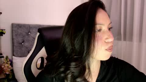 KATY online show from April 8, 4:21 pm