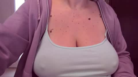 Katy online show from February 10, 6:49 am