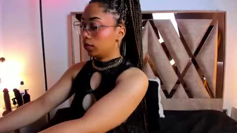 katyortiz online show from July 22, 12:07 pm