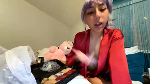 eva online show from March 28, 1:18 am