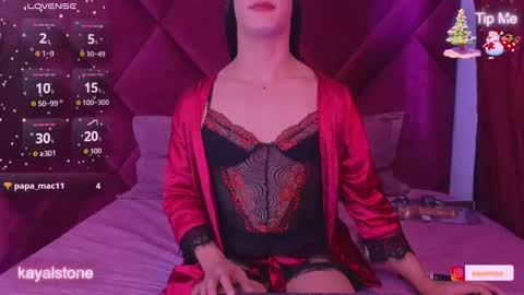 Cattleya stone online show from November 21, 6:50 pm