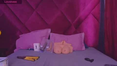 Cattleya stone online show from May 19, 7:21 pm