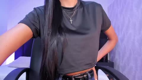 Kayla  online show from November 18, 11:35 am