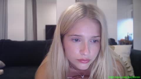 khaleesi online show from March 4, 11:29 am