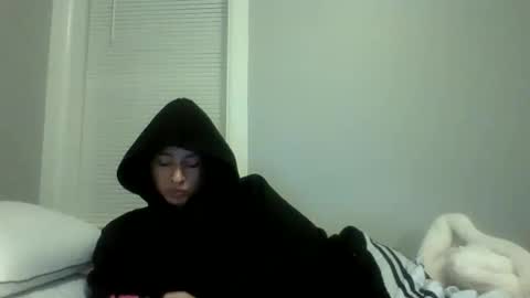 kaylaelizabeth97 online show from December 13, 10:27 pm