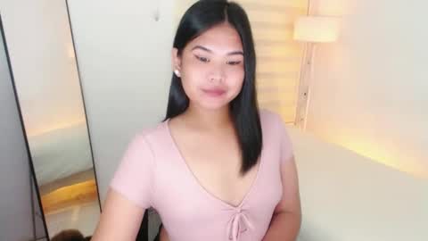 Y O U R        F U T U R E       K A Y L E E  online show from March 5, 9:15 pm