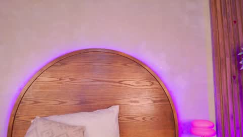  KAYLIE  online show from April 22, 2:52 am