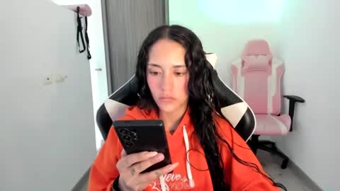 kaylie online show from October 2, 7:23 pm