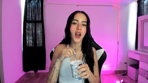 kaylie online show from January 13, 8:48 pm