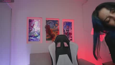 Kayra online show from October 27, 12:05 pm