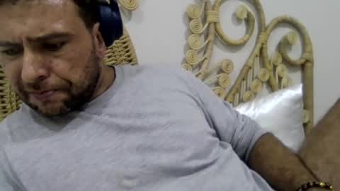 kbgreentiger888 online show from April 2, 3:25 am