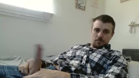 Snapshot of kcdowdy90 chatting on October 17, 2:21 pm rowdy6969 online show from October 17, 2:21 pm