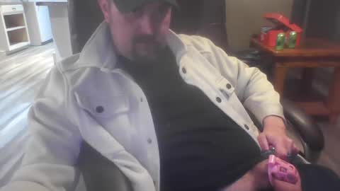 kchristi325 online show from January 25, 11:43 pm