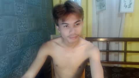 kean_28 online show from May 9, 6:08 am