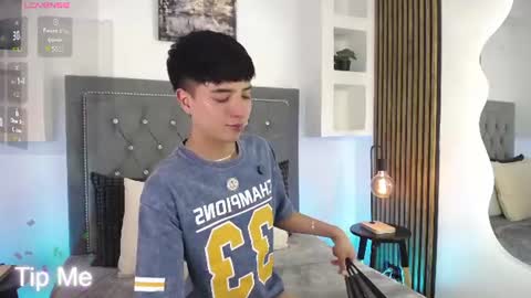 nico online show from June 10, 1:32 pm