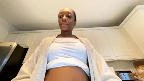 Keephimcum69me online show from May 23, 11:06 am
