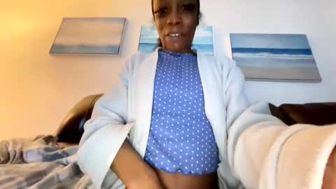 Keephimcum69me online show from May 31, 9:52 am