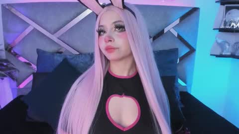 Keidy Monday to Saturday from 200 pm to 810pm  UTC-5 Colombia Time online show from October 3, 8:28 pm