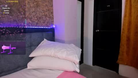 Keisha online show from November 10, 7:49 pm