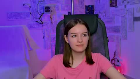 KellieBanshe online show from June 15, 8:06 am