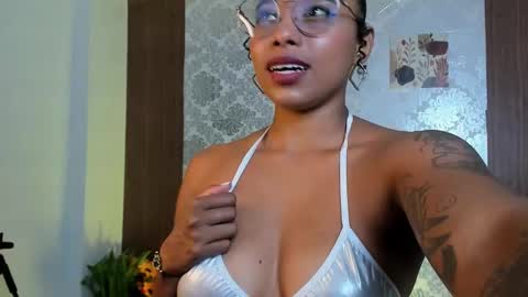 kelly__thomson online show from November 14, 11:06 pm