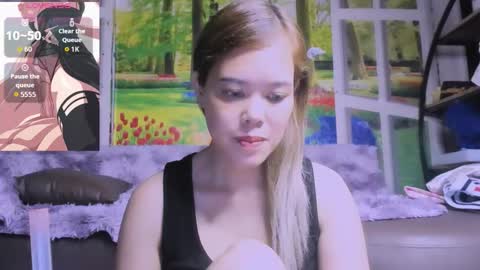 Kelly online show from November 16, 5:09 am