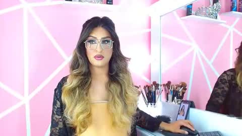 kelly_sweette_naughty online show from February 18, 3:28 am