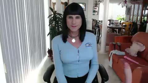 kellyanne Lynn but please call me fucktoy online show from September 8, 4:17 pm