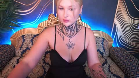 Snapshot of kellybabbe chatting on September 23, 12:54 pm Kelly online show from September 23, 12:54 pm
