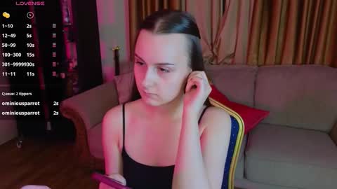 Im Kelly online show from October 11, 12:10 pm