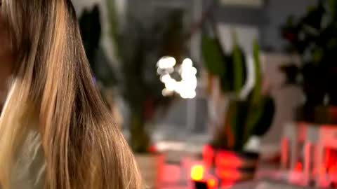 Denise online show from November 18, 2:47 am