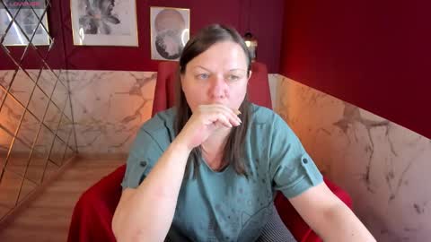 Kelly online show from June 7, 8:41 am