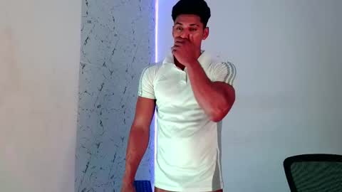 ken__owensx online show from September 11, 3:41 am