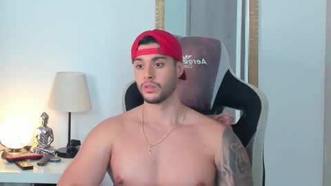 ken_mailik online show from March 11, 5:43 am