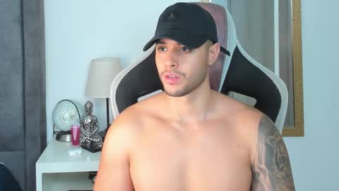 ken_mailik online show from December 20, 5:25 am