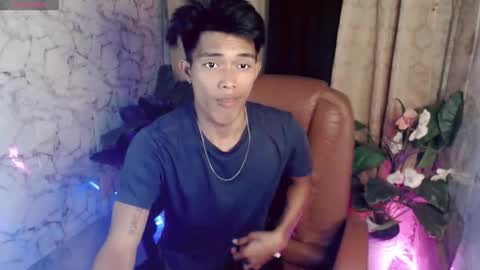ken_minjun online show from June 9, 3:23 pm