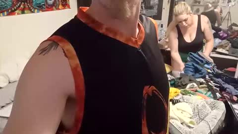 kenandkenzie online show from May 16, 12:29 am