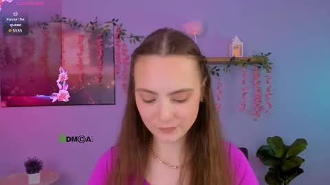 Sweet Kendal online show from February 2, 9:05 am