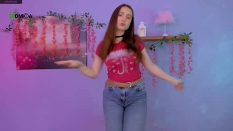 Sweet Kendal online show from February 4, 8:40 am