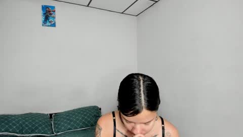 Kendal online show from December 1, 2:48 pm