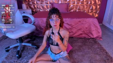 Snapshot of kendall23_ chatting on January 30, 4:55 pm Kendall online show from January 30, 4:55 pm