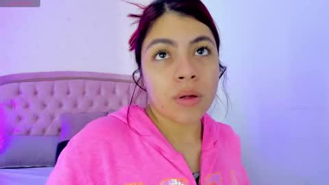 Kendall online show from October 17, 5:44 am