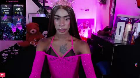 kendallgil online show from April 15, 7:58 pm