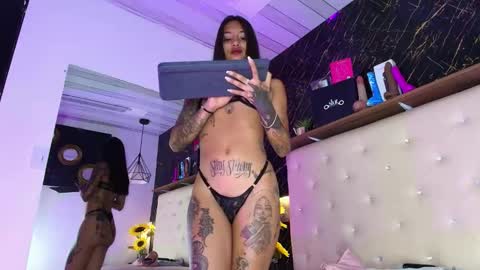 Kendall online show from September 11, 3:24 pm